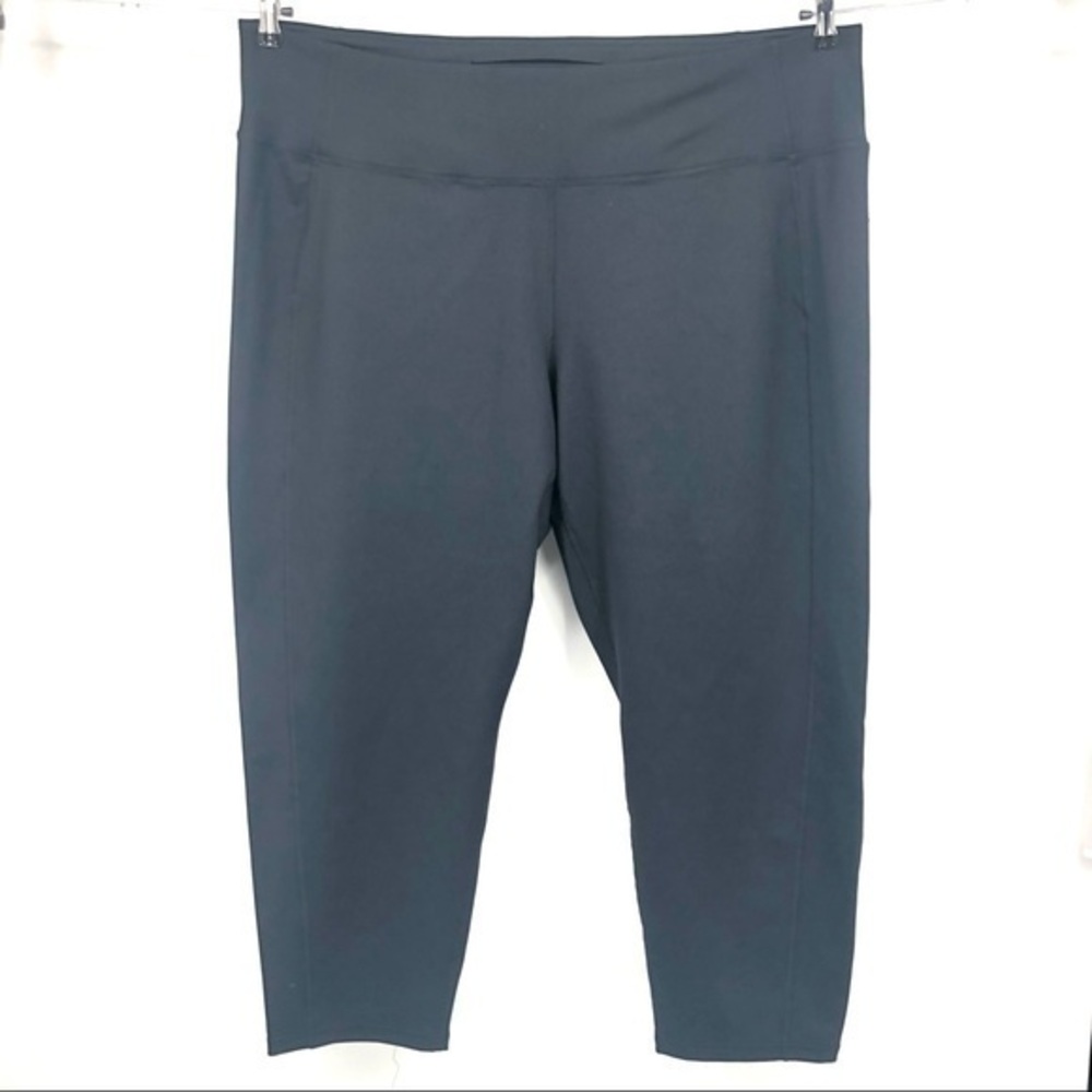 BEHIND THE SEAMS by SHAPE MAGAZINE Size 3X Black Metro Relaxed Fit Capri NWT